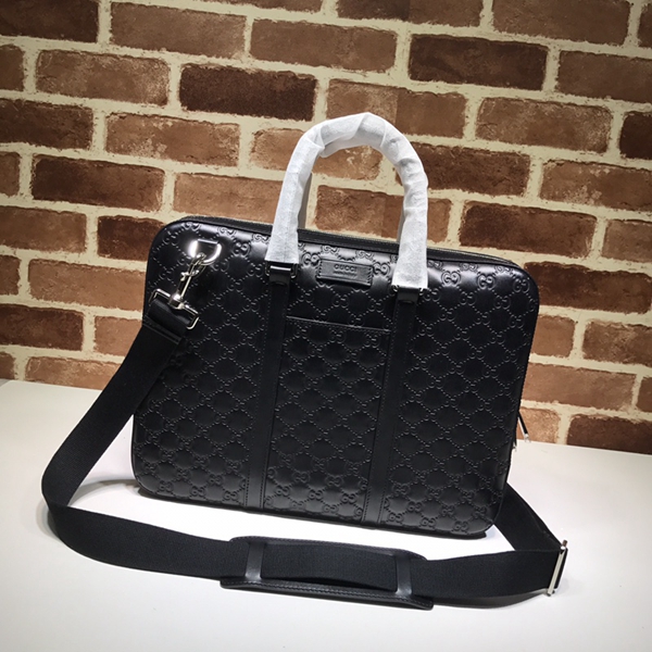 グッチバッグ正面デザイン